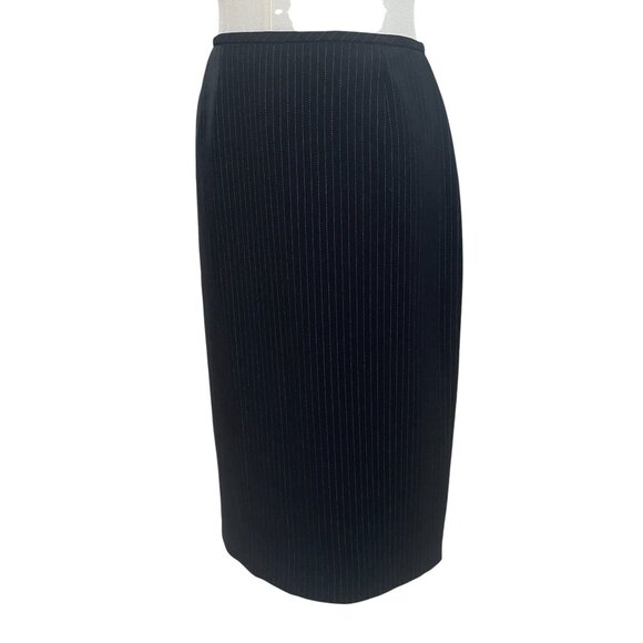 Tahari Pencil Skirt Black Pinstripe Business Minimalist Dark Academia Size 2 - Picture 4 of 8